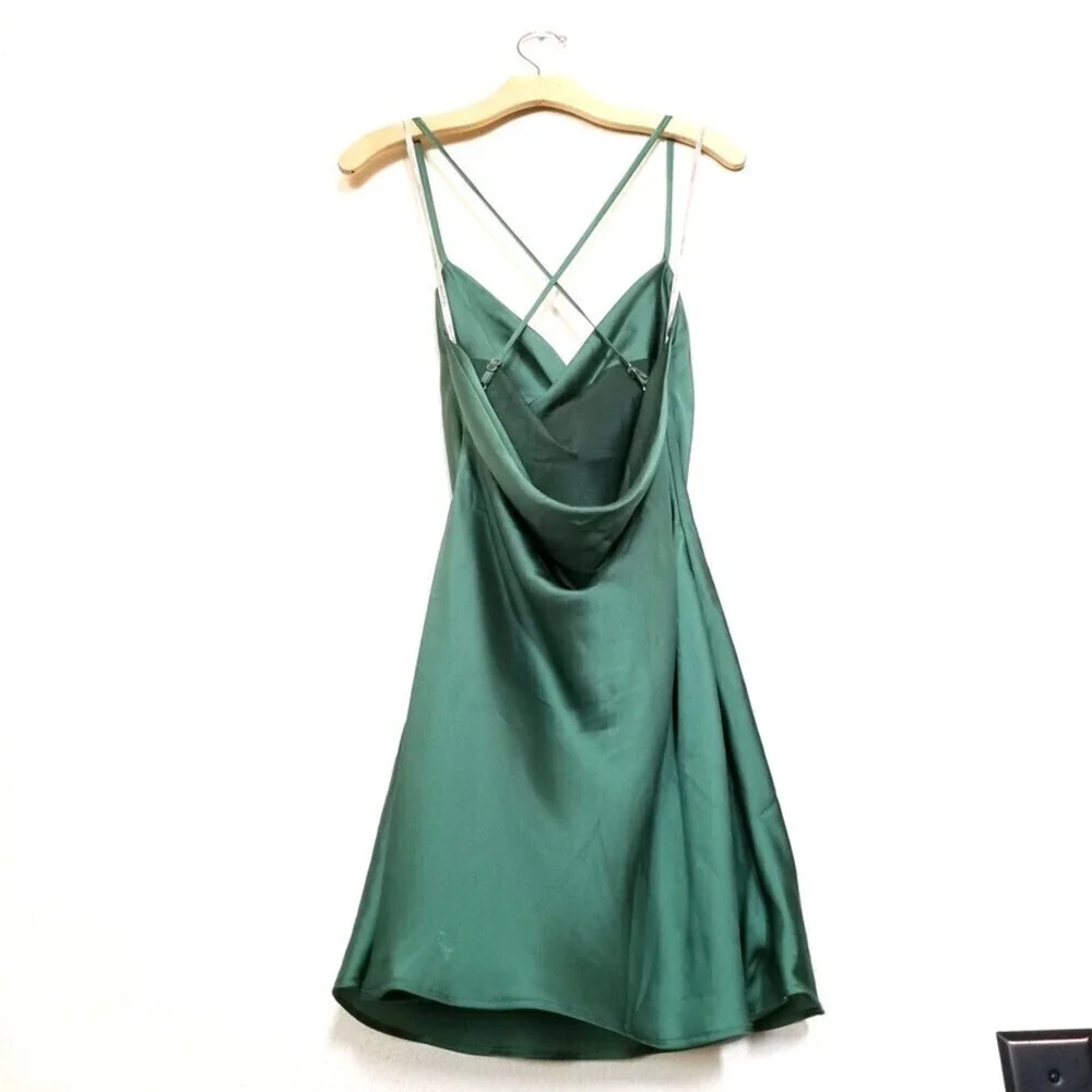 NWT Lovers and Friends Boa Cowl Neck Slip Mini Dress Emerald Green Satin Small - Picture 7 of 7